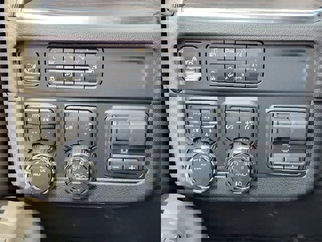 New 2025 Chevrolet Tahoe Premier w/ Sun And Tow Package image 24