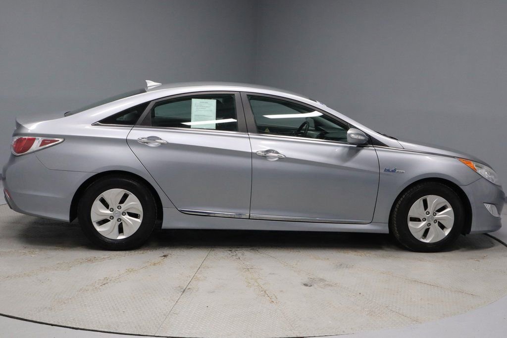 Used 2014 Hyundai Sonata Hybrid image 14