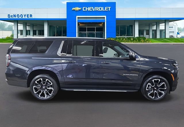 New 2025 Chevrolet Suburban Premier w/ Sun And Tow Package image 7