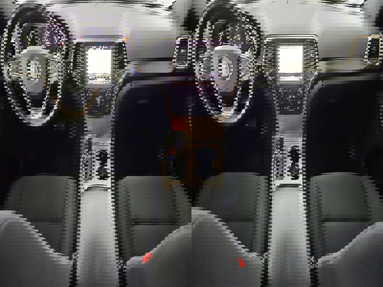 Used 2017 Jeep Grand Cherokee Laredo w/ Quick Order Package 23E image 15