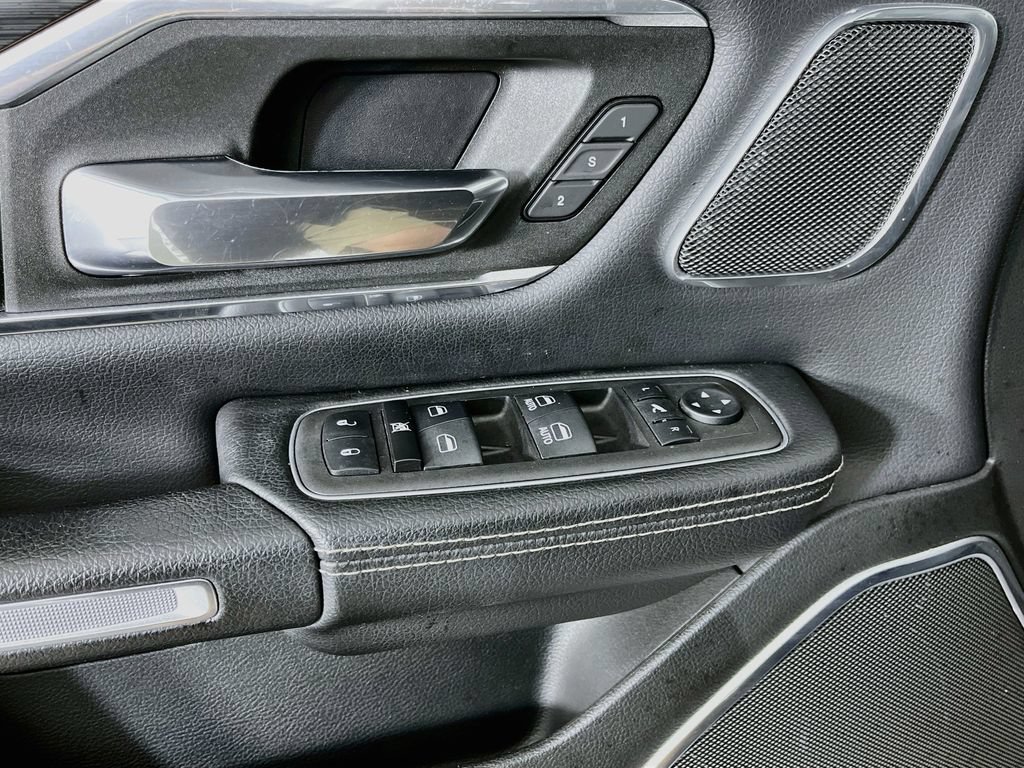 Used 2023 RAM 1500 Laramie AWD/4WD image 26