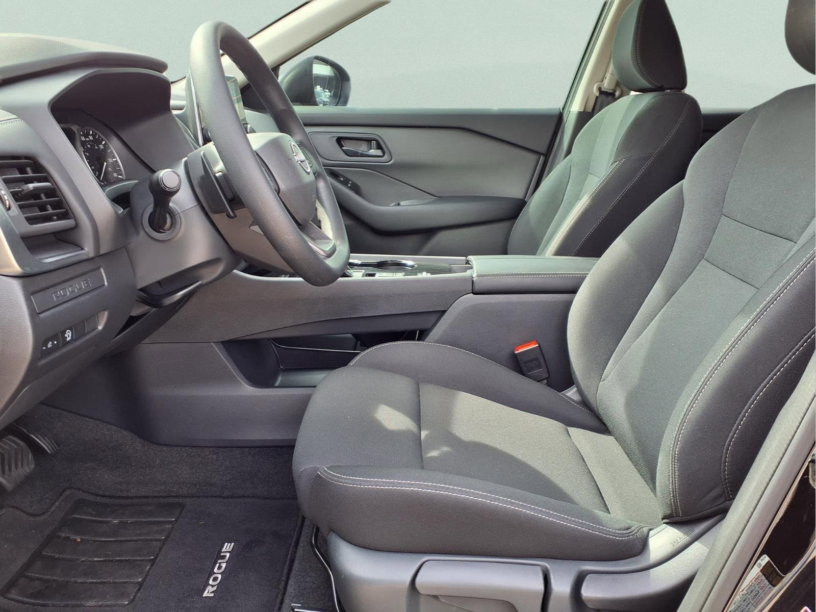 New 2026 Nissan Rogue S image 10