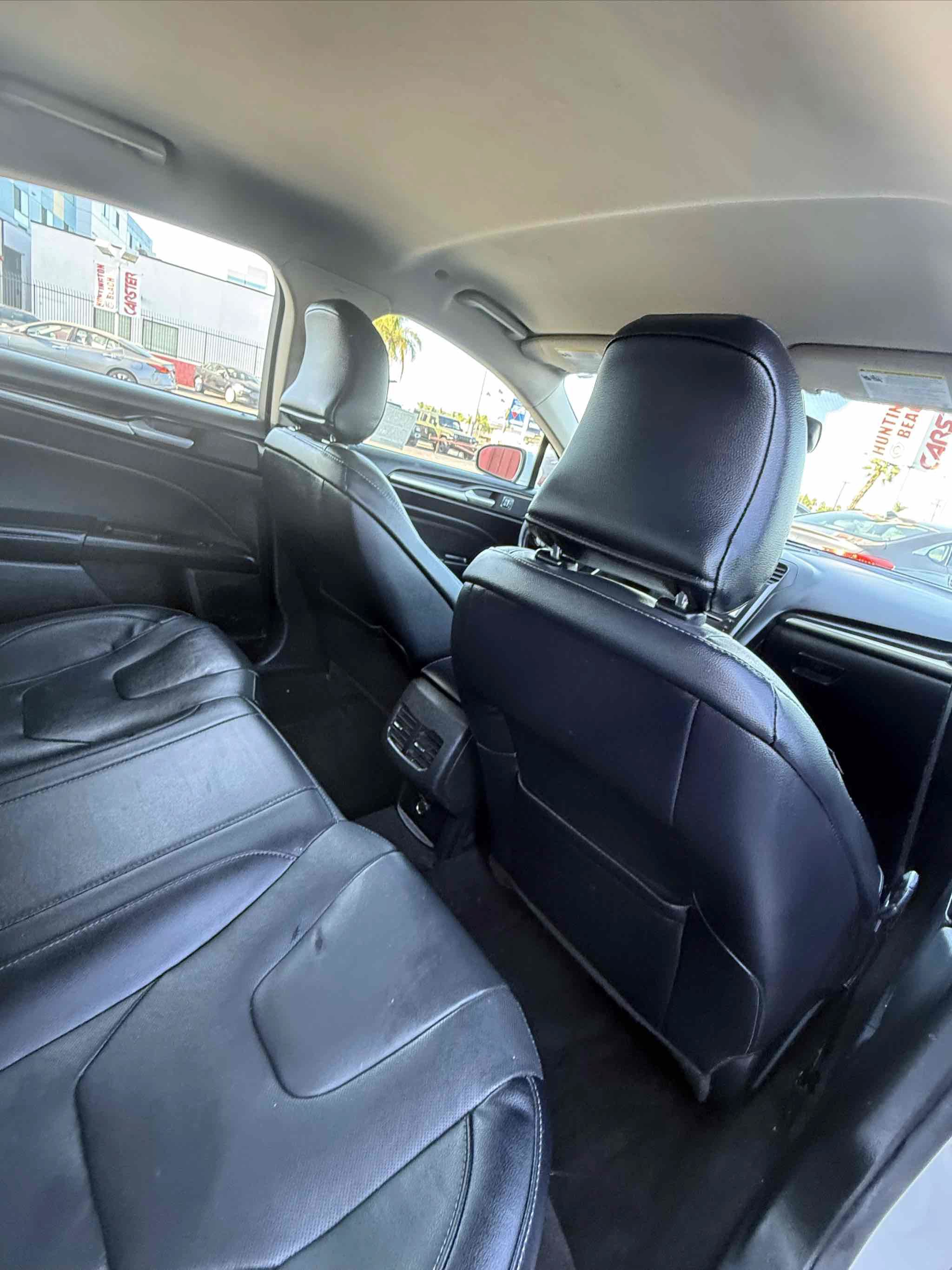 Used 2019 Ford Fusion Energi Titanium FWD image 70