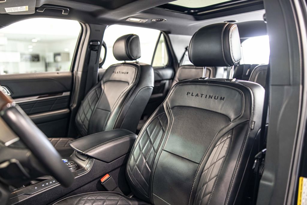 Used 2016 Ford Explorer Platinum AWD/4WD image 19