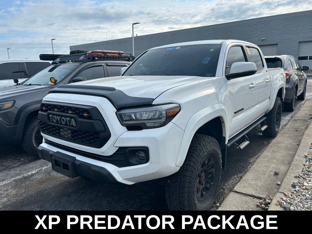Used 2023 Toyota Tacoma SR5 AWD/4WD image 2