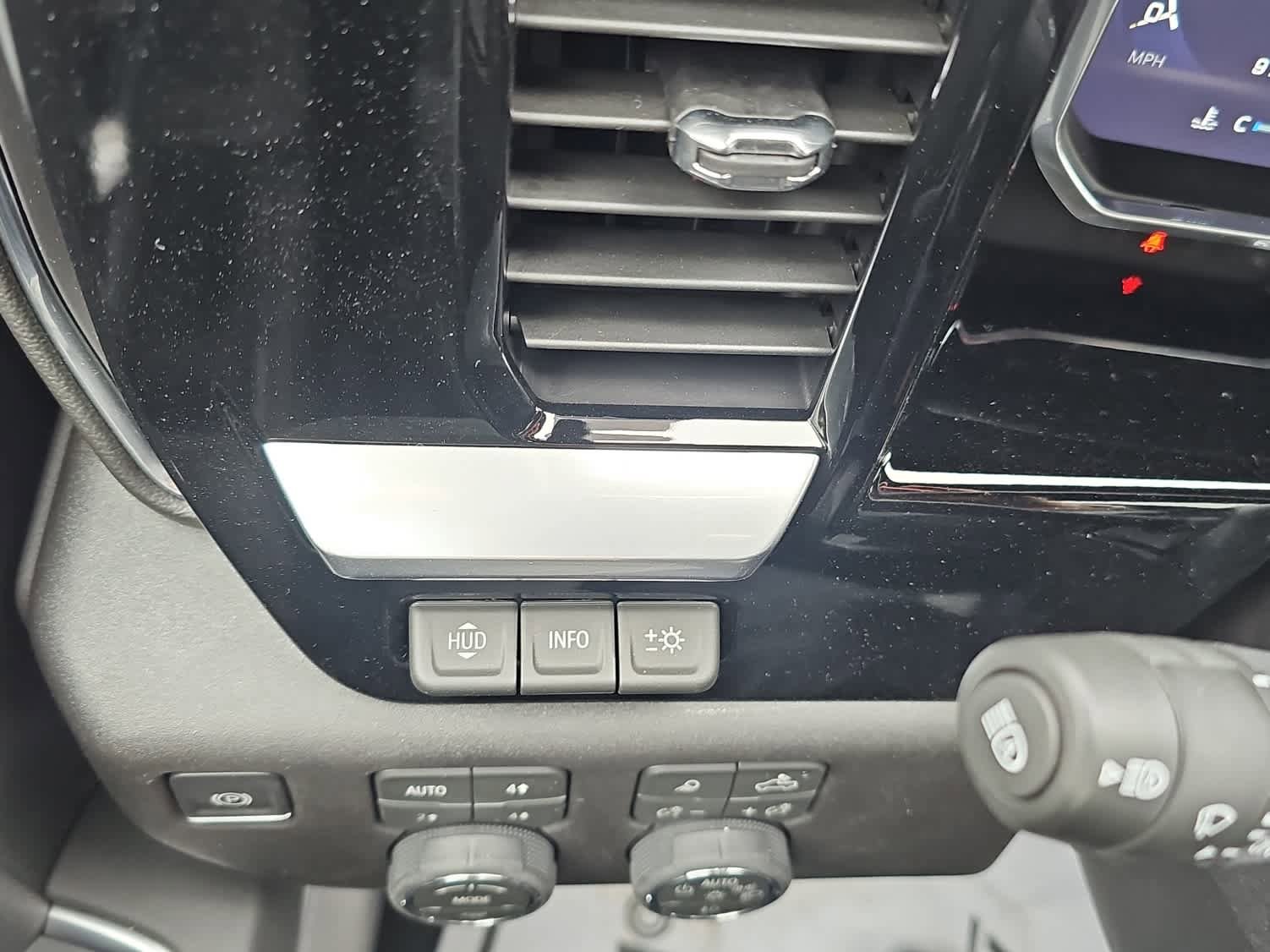 New 2026 Chevrolet Silverado 3500 High Country w/ High Country Premium Package AWD/4WD image 19