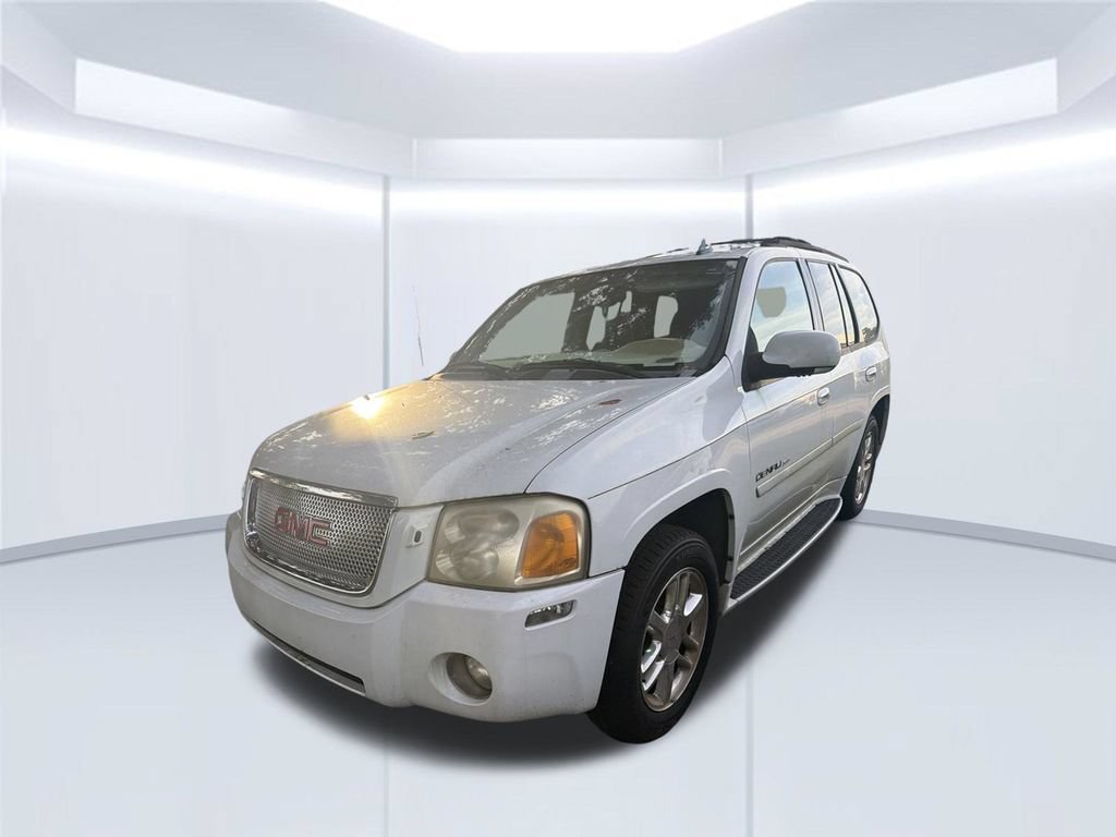 Used 2007 GMC Envoy Denali RWD image 7