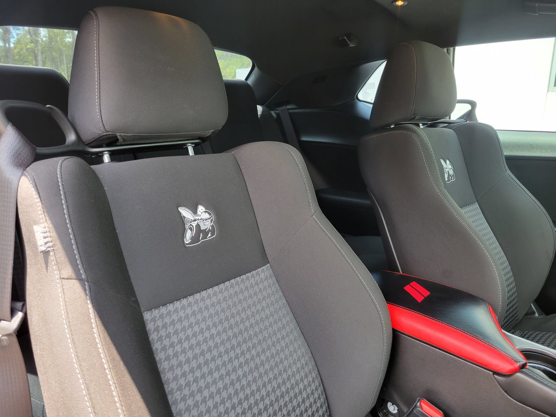 Used 2022 Dodge Challenger R/T Scat Pack RWD image 32