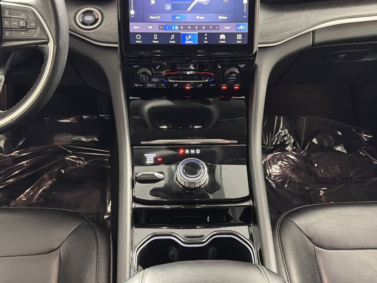 Used 2022 Jeep Grand Cherokee L Limited image 22