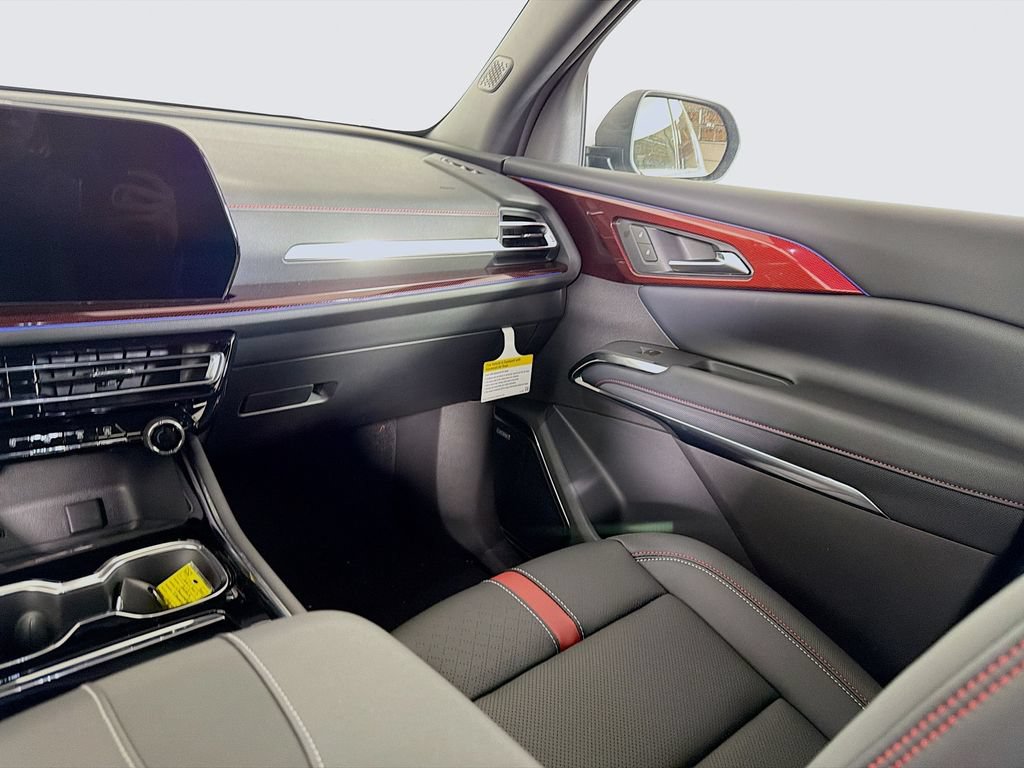 New 2026 Chevrolet Traverse RS w/ LPO, Floor Liner Package AWD/4WD image 20