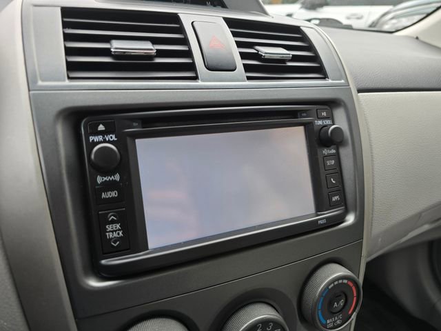 Used 2012 Toyota Corolla LE image 24