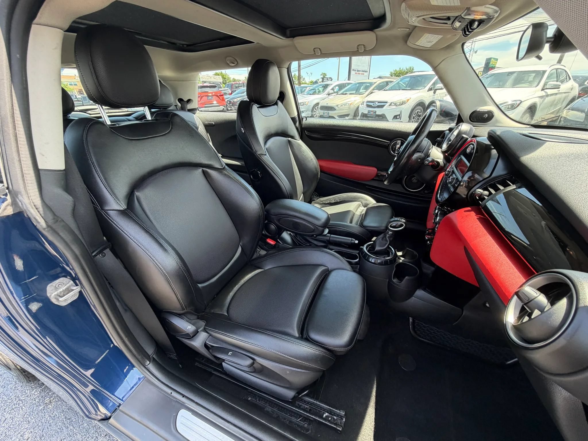 Used 2015 MINI Cooper S FWD image 14