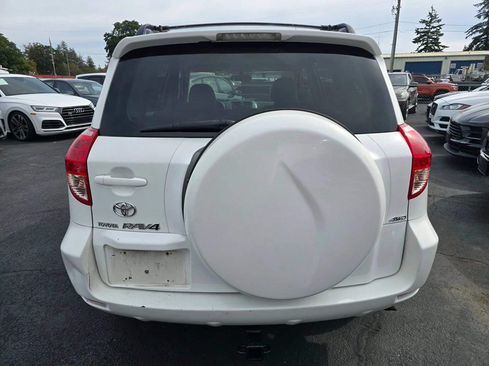 Used 2008 Toyota RAV4 4WD image 4
