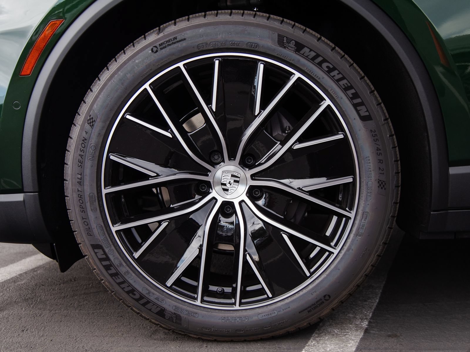New 2026 Porsche Macan Electric RWD image 8