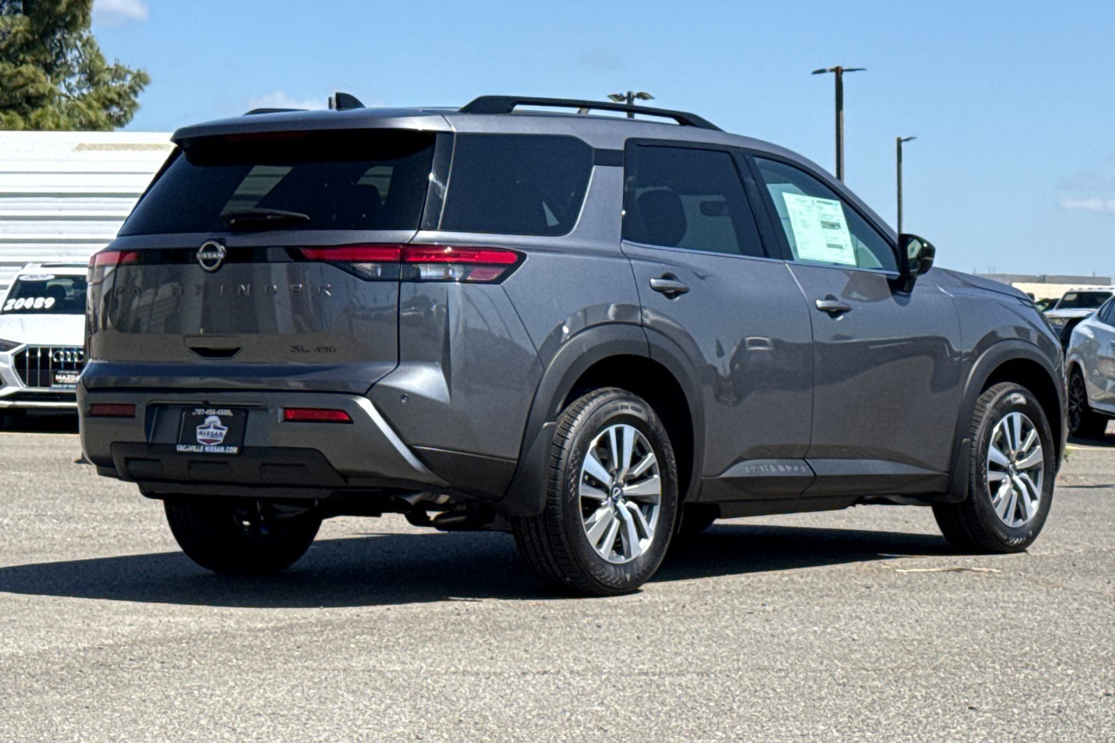 New 2026 Nissan Pathfinder SL AWD/4WD image 5