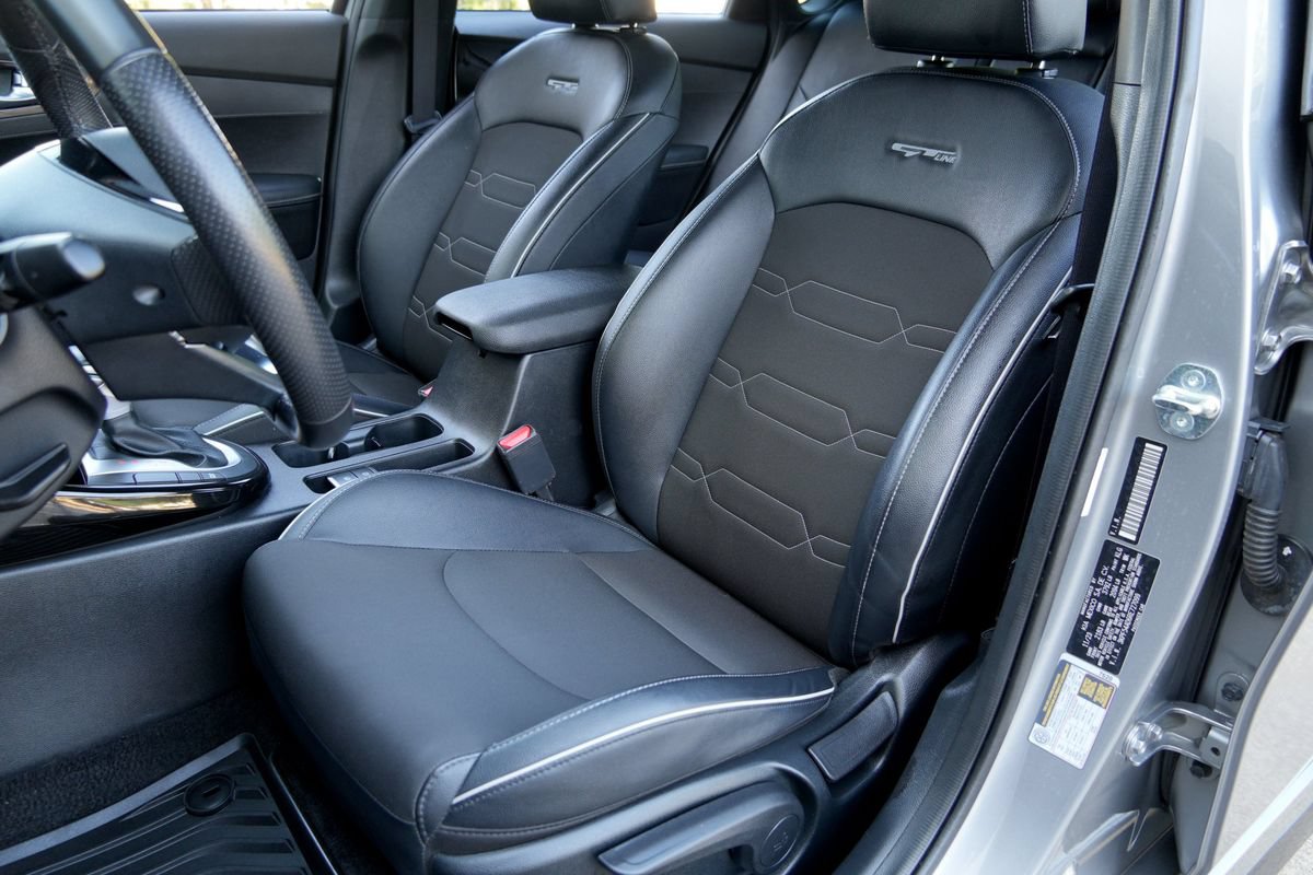 Used 2024 Kia Forte GT-Line FWD image 6