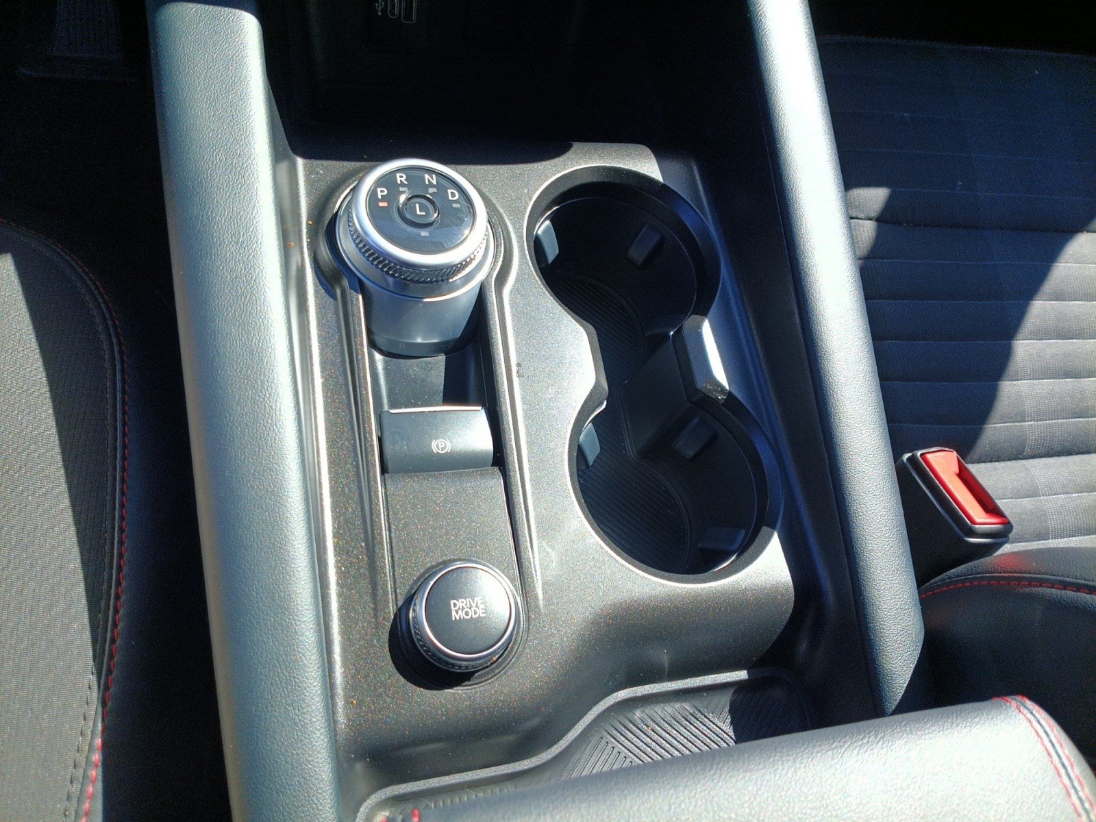 Used 2026 Ford Explorer ST-Line AWD/4WD image 18