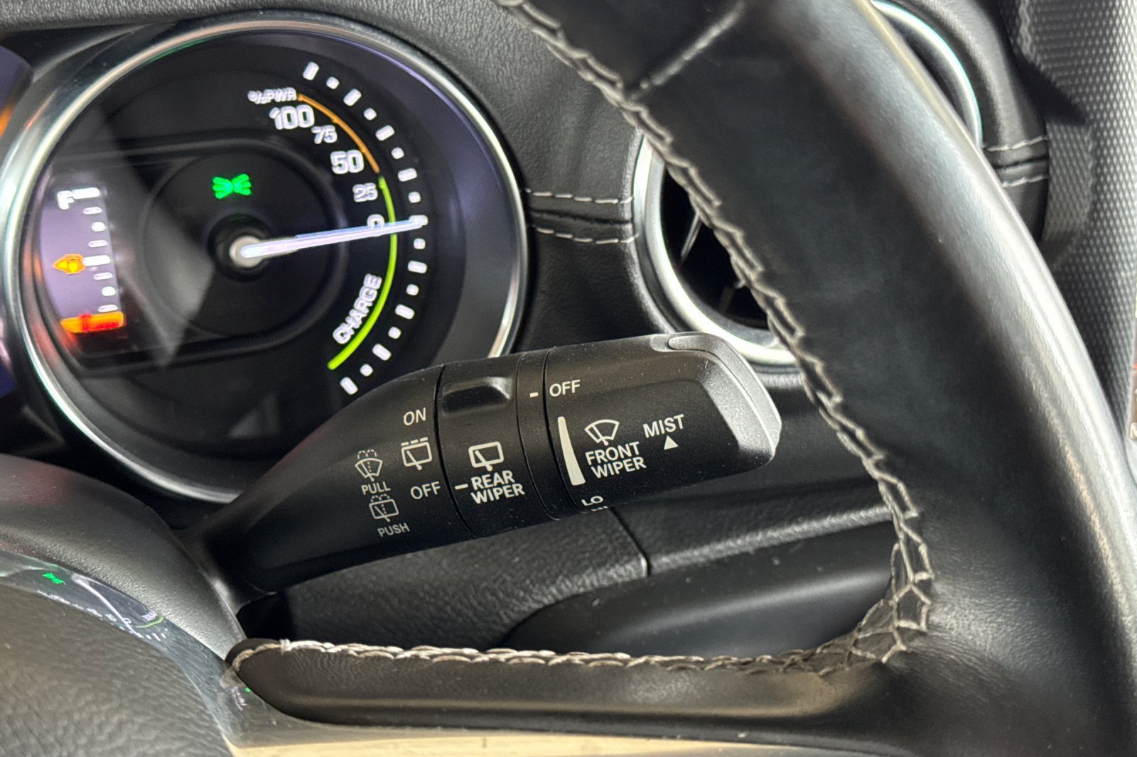 Used 2022 Jeep Wrangler Unlimited Sahara AWD/4WD image 33