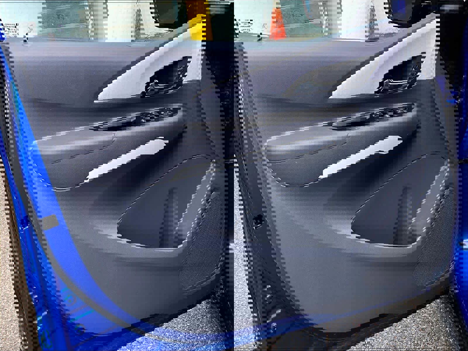 Used 2020 Chevrolet Bolt LT image 9