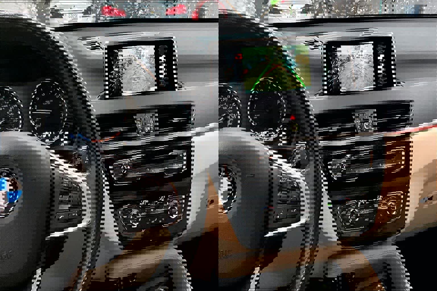 Used 2016 BMW X1 xDrive28i image 9