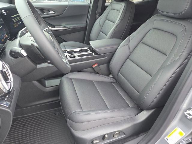 New 2026 Chevrolet Equinox LT w/ Convenience Package II image 33