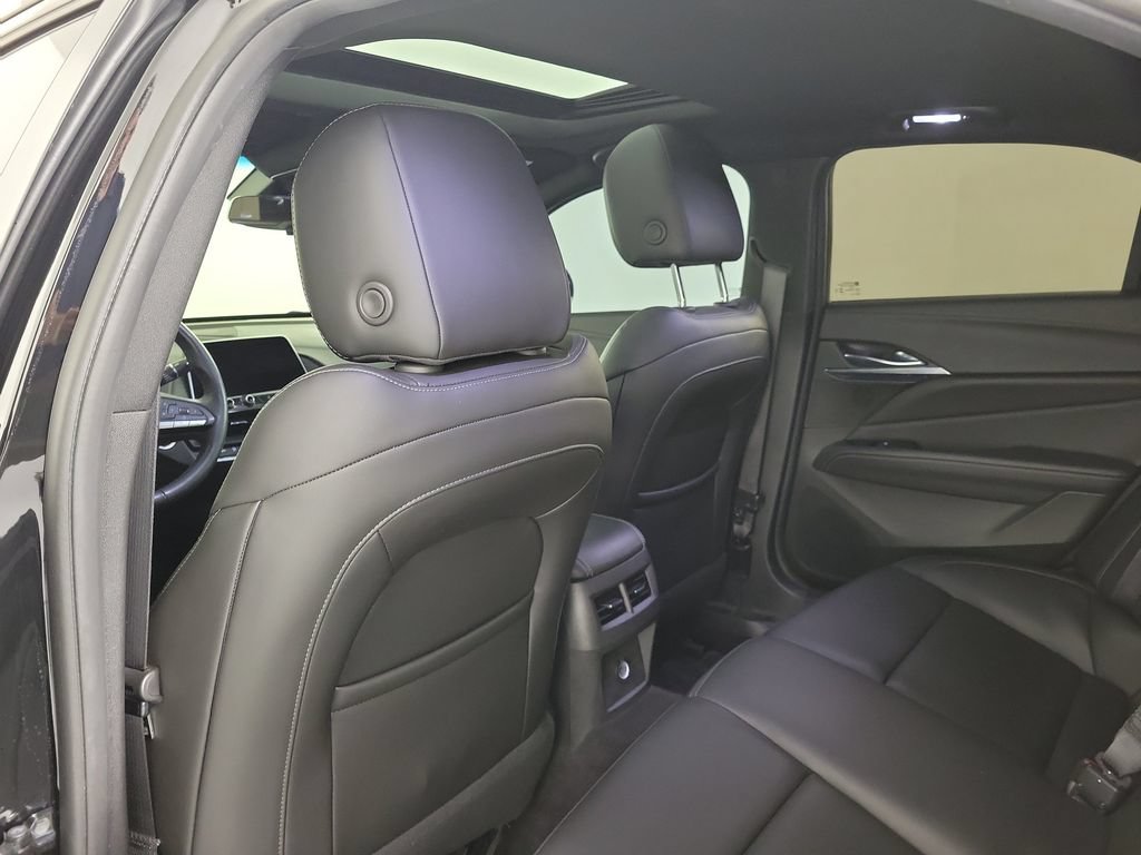 Used 2023 Cadillac CT4 Luxury w/ Sun And Sound Package RWD image 10
