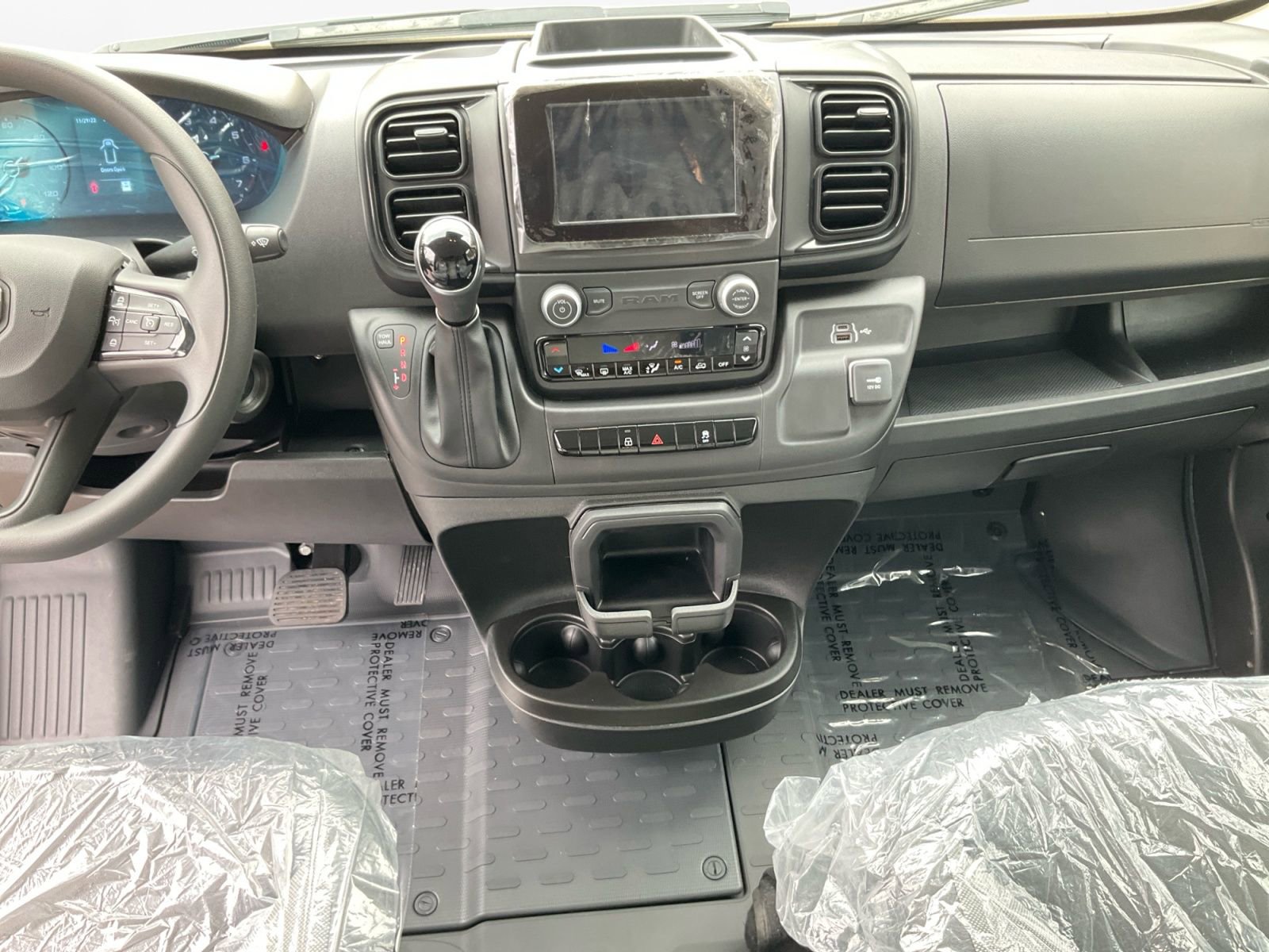 Used 2025 RAM ProMaster 1500 w/ Convenience Group image 11