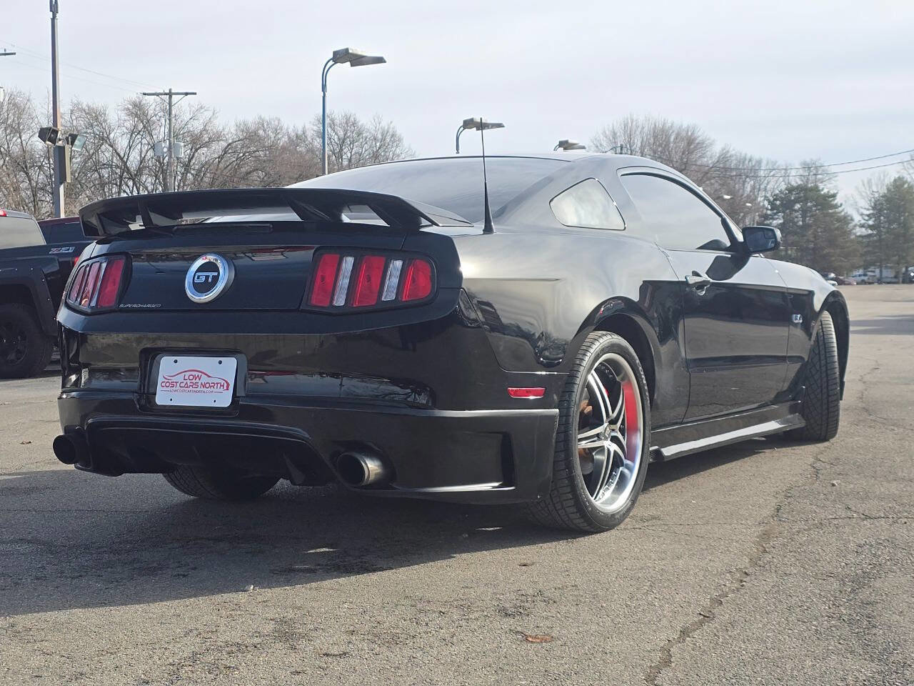 Used 2012 Ford Mustang GT image 9