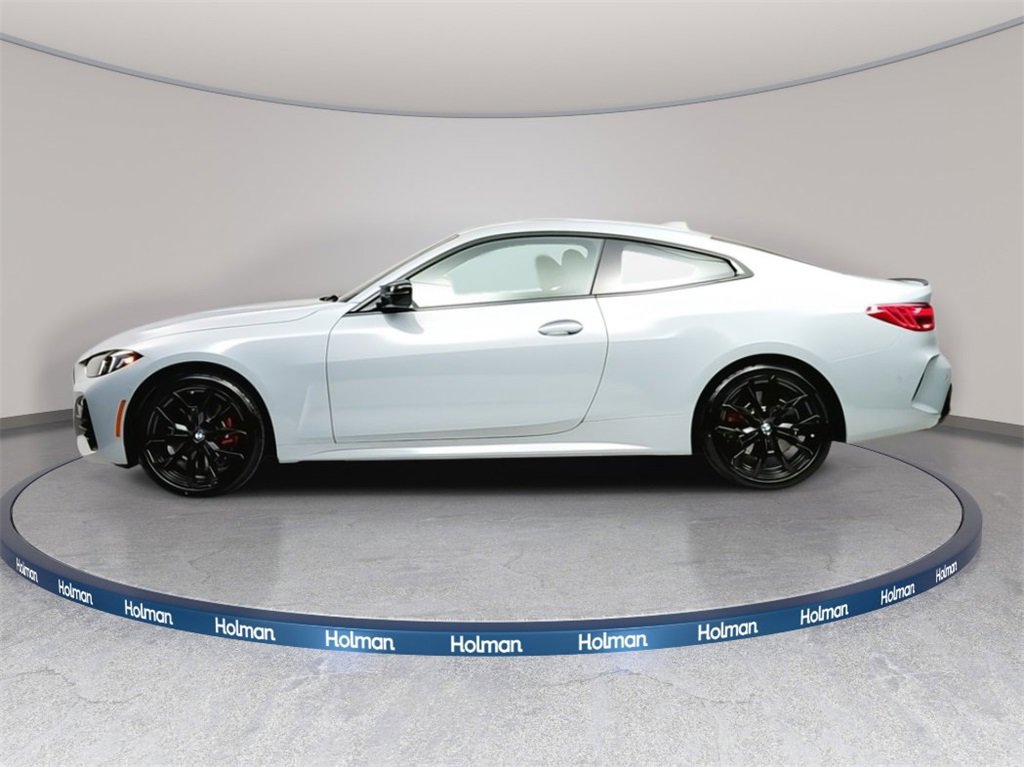 New 2026 BMW 440i xDrive Coupe w/ Premium Package image 2