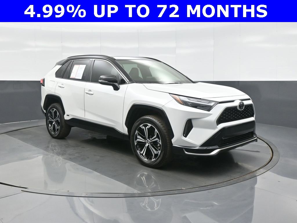 Used 2025 Toyota RAV4 XSE image 1