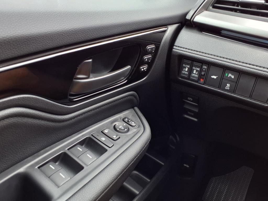 New 2026 Honda Odyssey Touring image 21