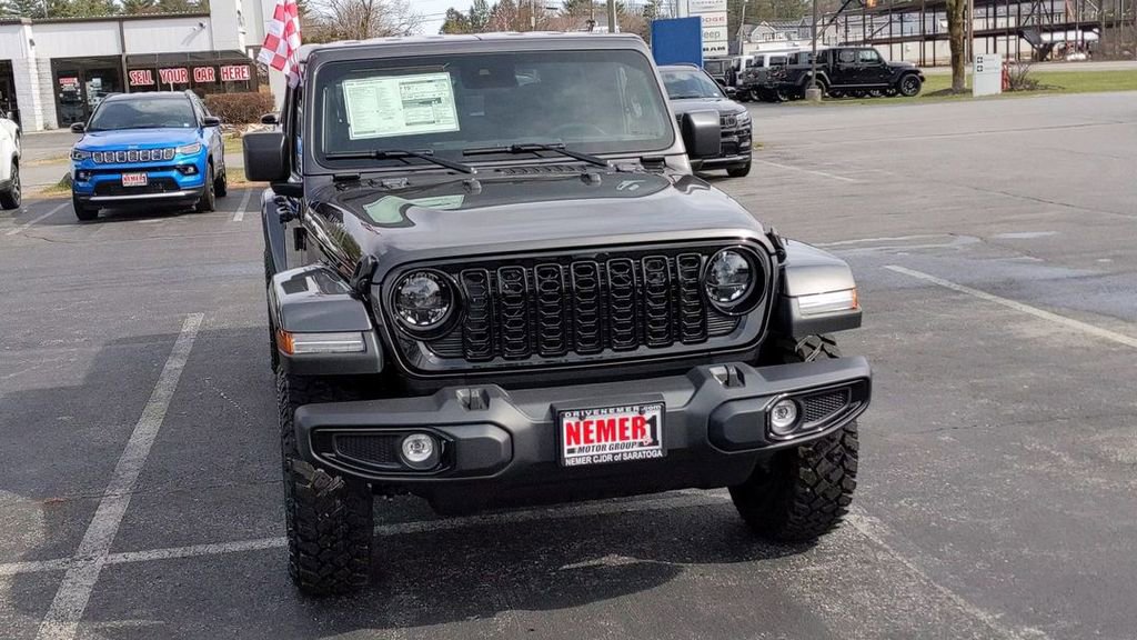 New 2025 Jeep Gladiator Willys image 5