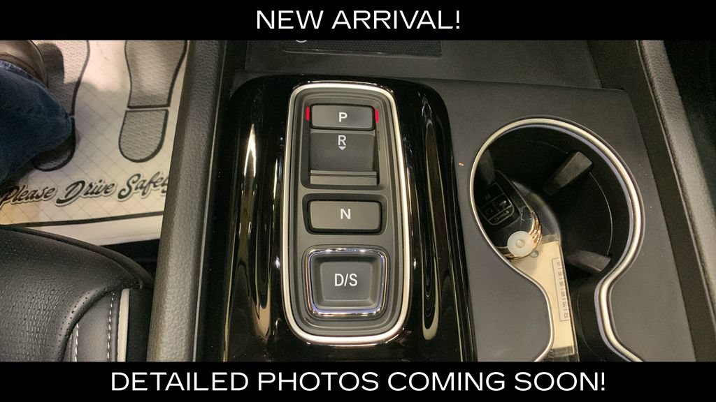 Used 2025 Honda Pilot Elite image 47