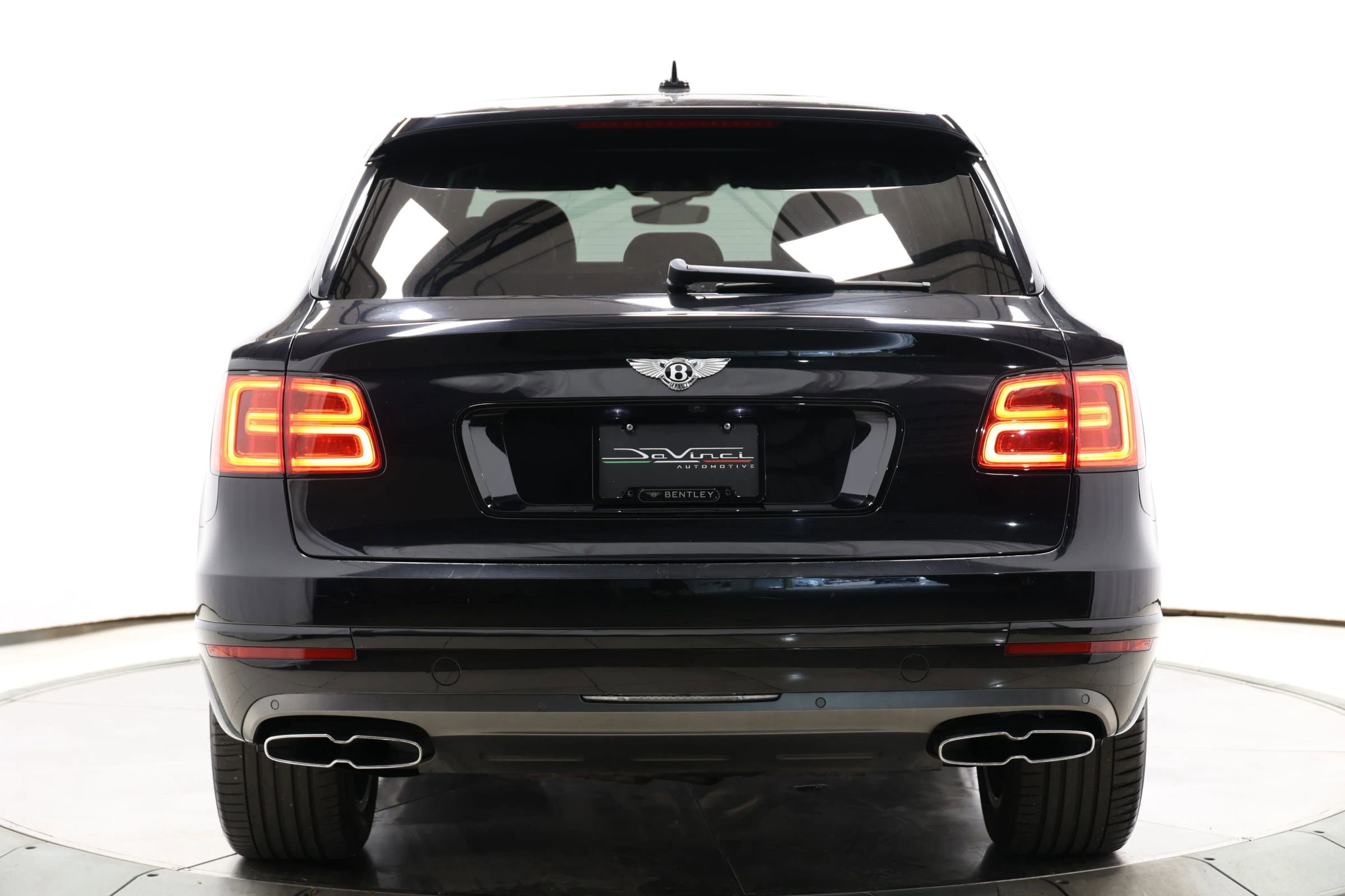 Used 2019 Bentley Bentayga AWD/4WD image 64