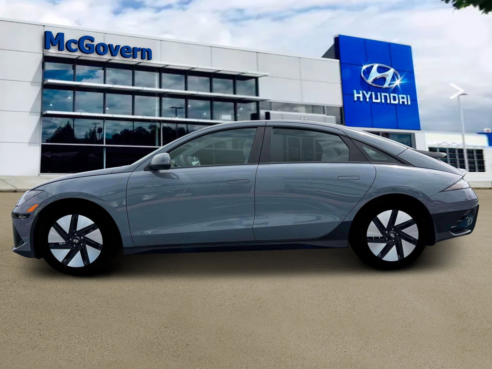 New 2025 Hyundai Ioniq 6 SE RWD image 3