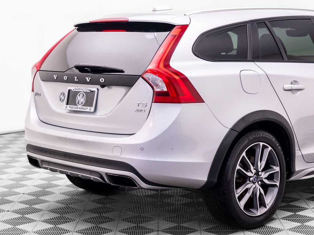 Used 2016 Volvo V60 T5 Cross Country w/ Climate Package AWD/4WD image 36