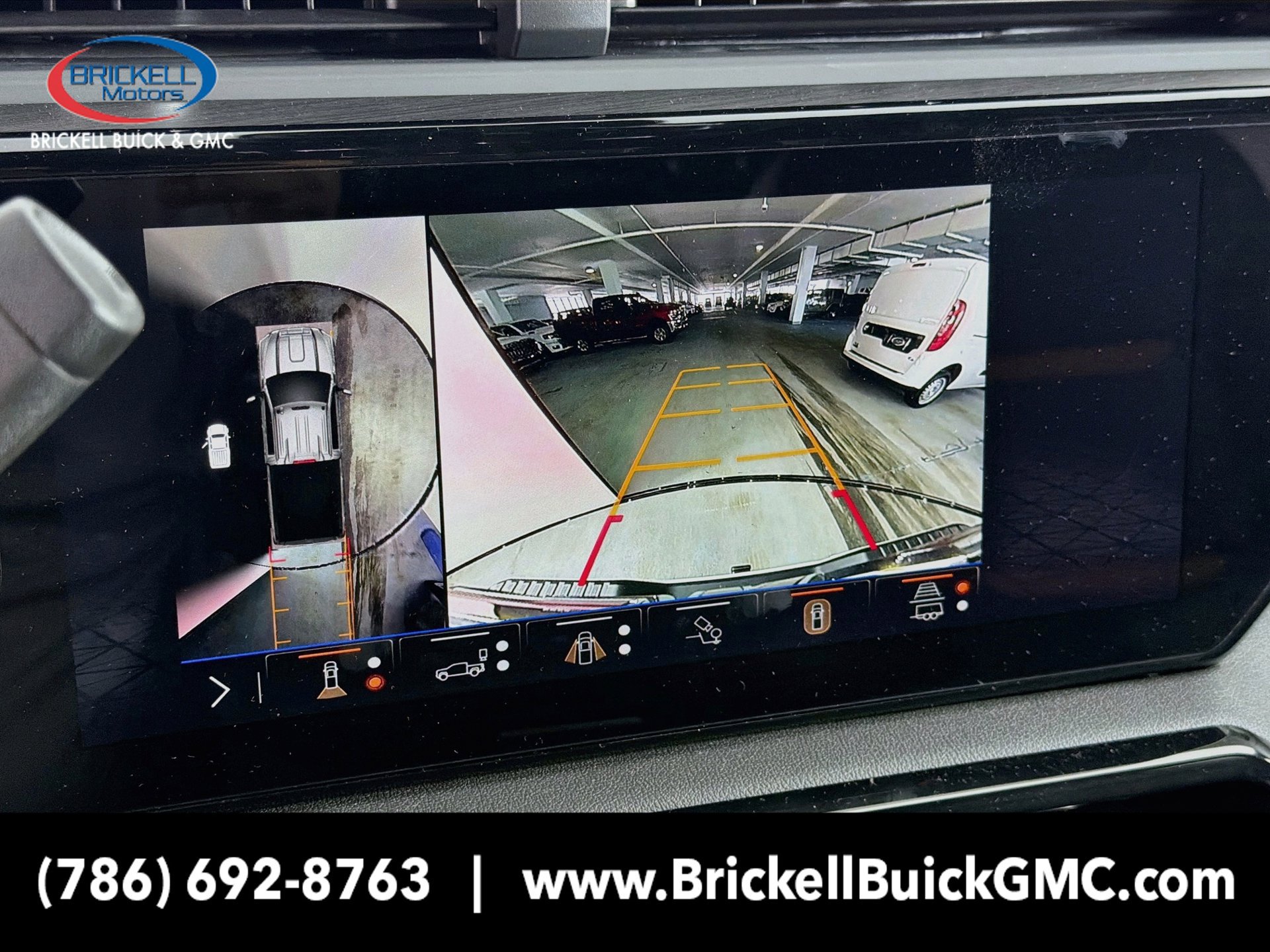 Used 2026 GMC Sierra 2500 AT4 w/ AT4 Premium Plus Package AWD/4WD image 32