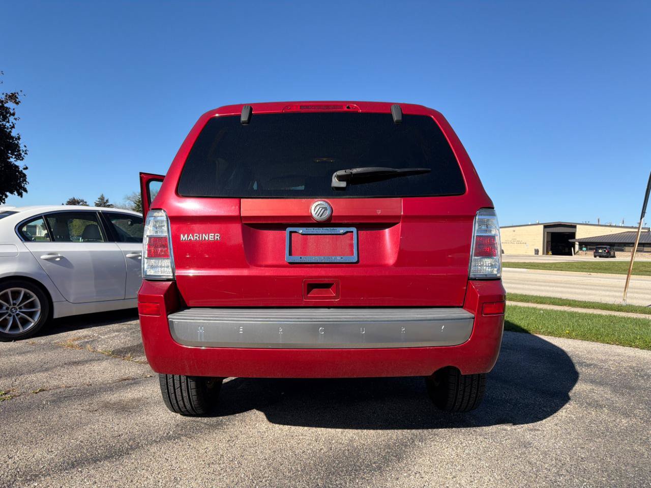 Used 2010 Mercury Mariner 4WD image 4