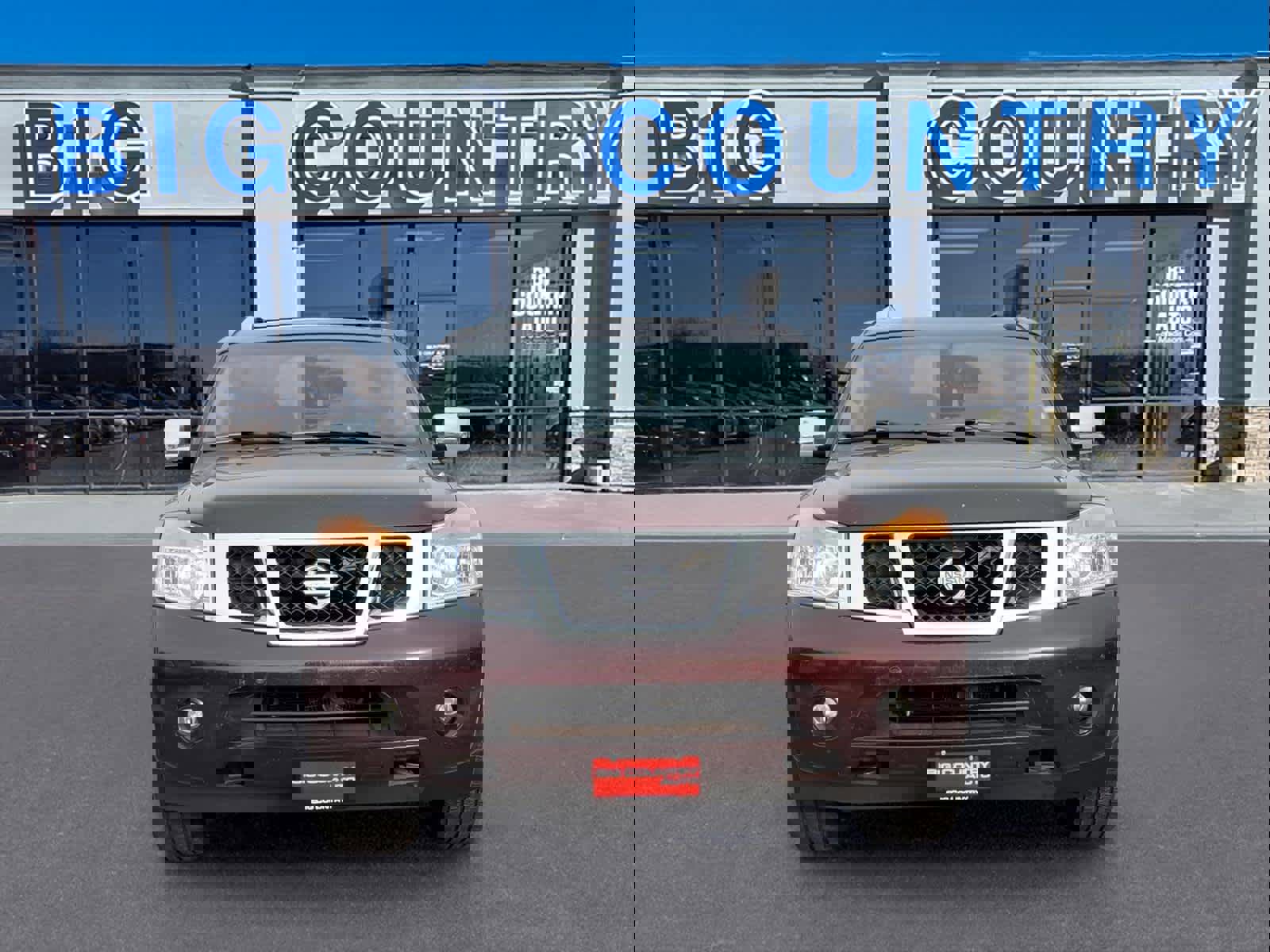 Used 2015 Nissan Armada Platinum w/ 2nd Row Captain Seat Package image 5