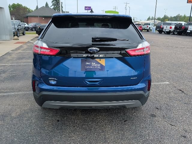 Certified 2023 Ford Edge SEL w/ Convenience Package AWD/4WD image 6