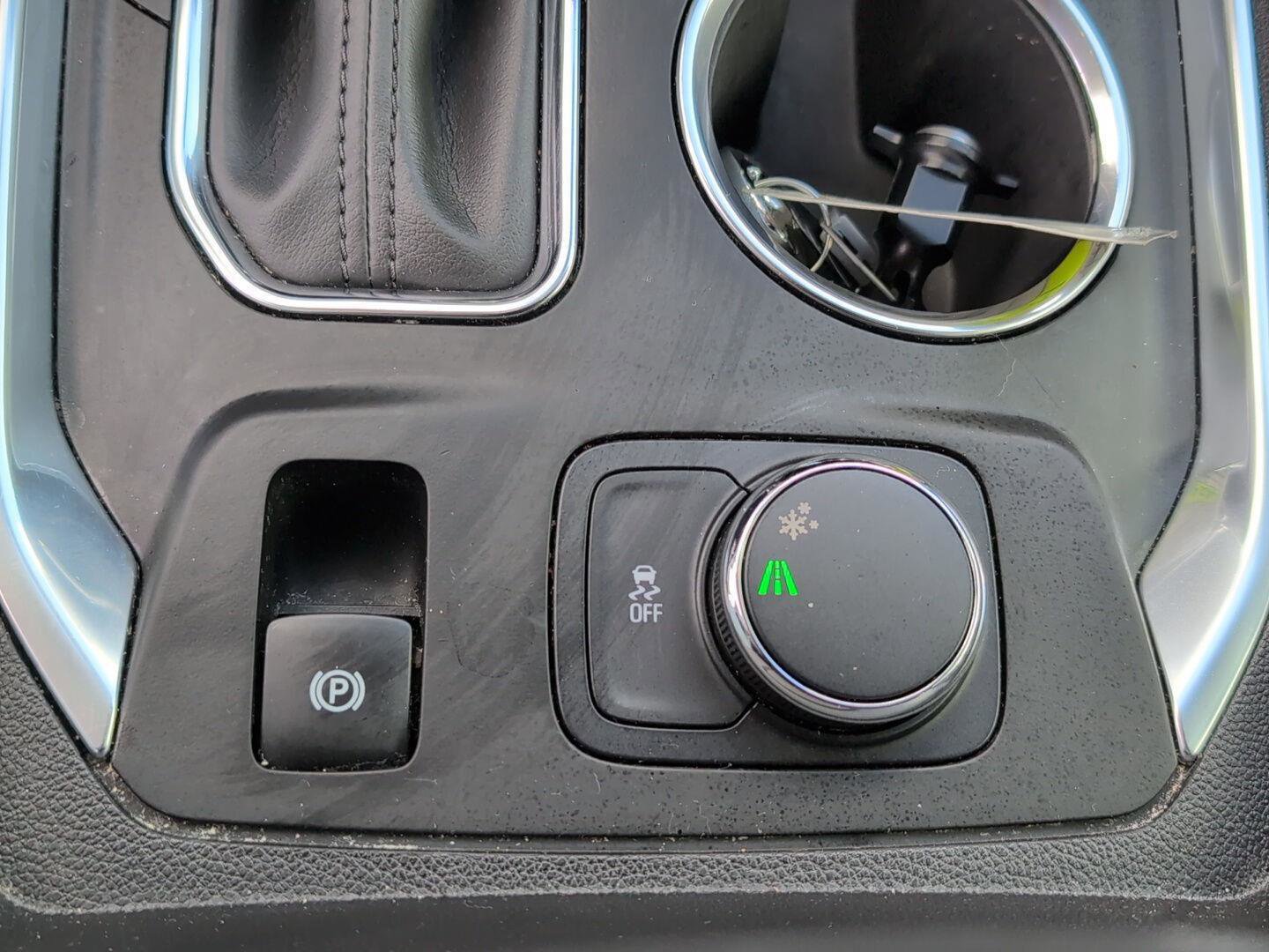 Used 2019 Chevrolet Traverse RS image 33