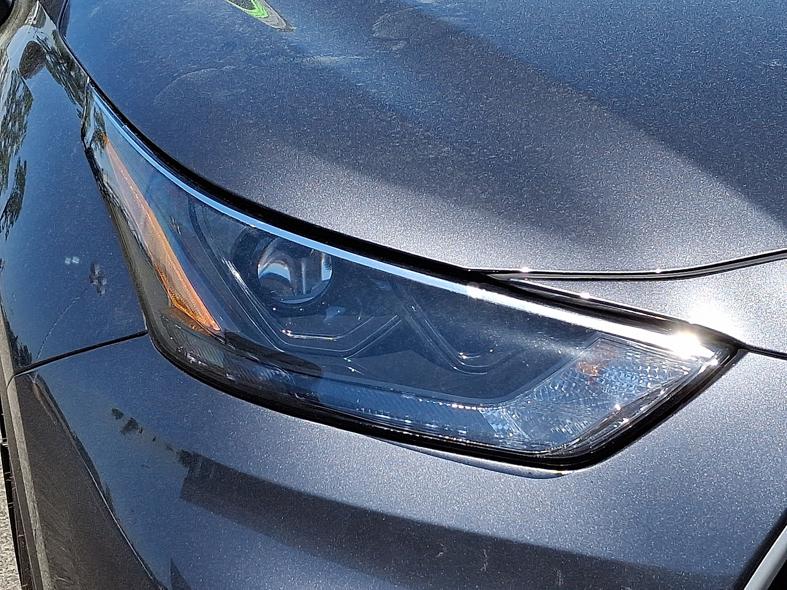 Used 2025 Toyota Highlander LE AWD/4WD image 10