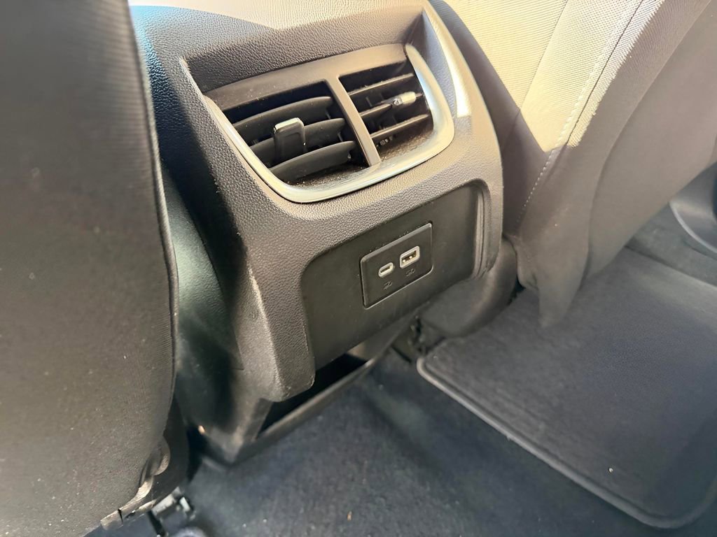 Used 2019 Chevrolet Blazer LT AWD/4WD image 27