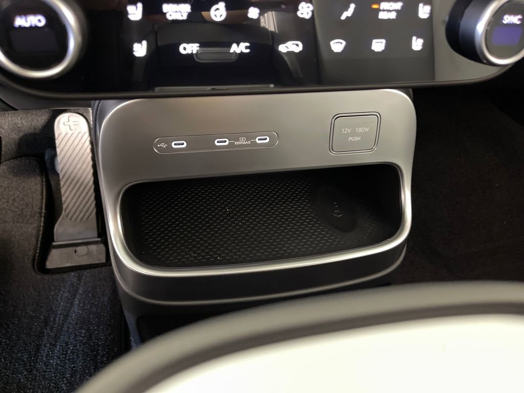 New 2026 Hyundai Ioniq 9 SEL image 7