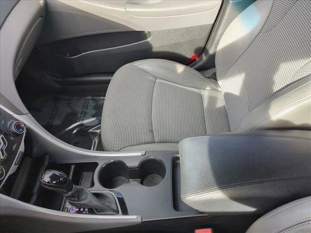 Used 2012 Hyundai Sonata SE image 15