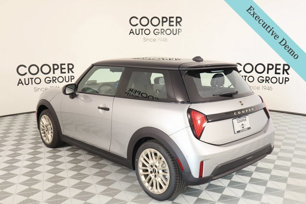 New 2025 MINI Cooper S FWD image 24