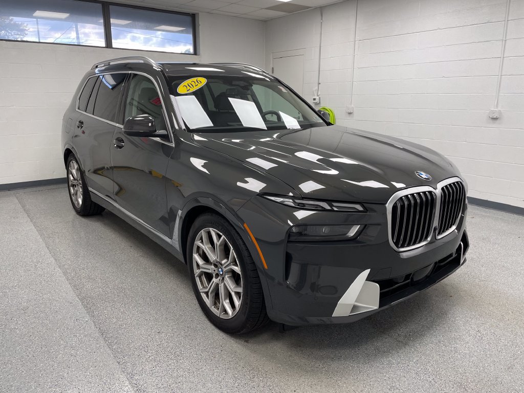 Certified 2026 BMW X7 xDrive40i AWD/4WD image 3