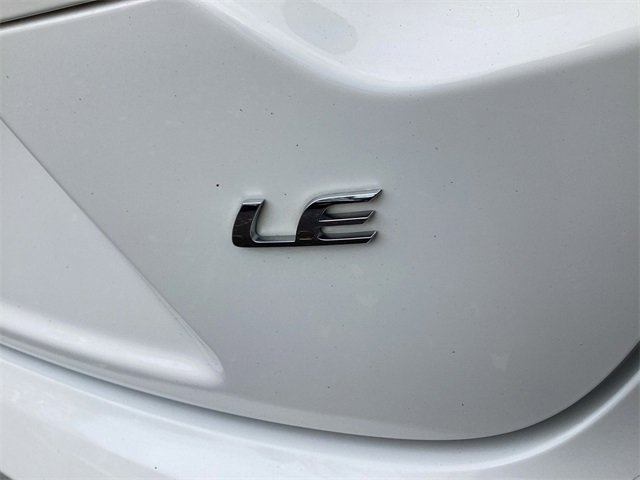 Used 2021 Toyota Corolla LE image 25