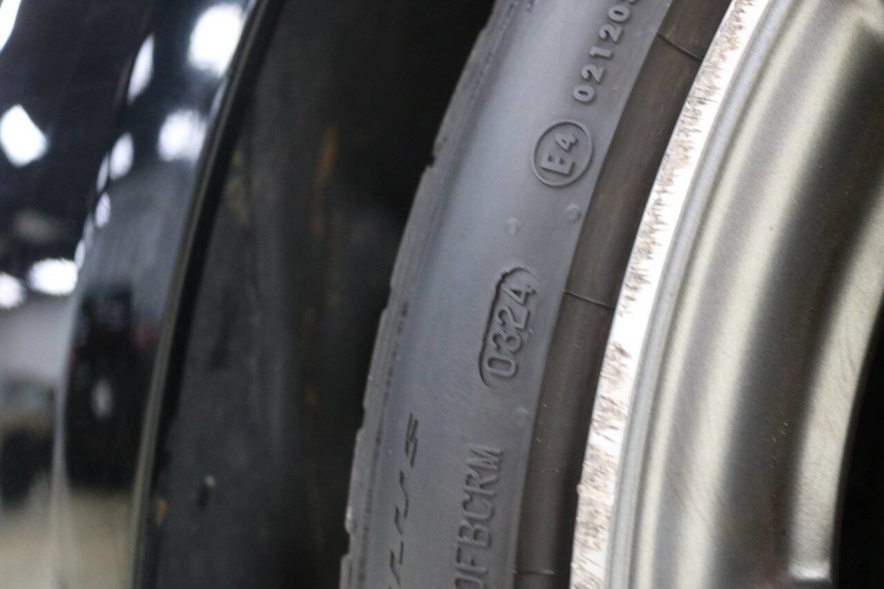 Used 2015 Mercedes-Benz E 63 AMG S-Model image 13