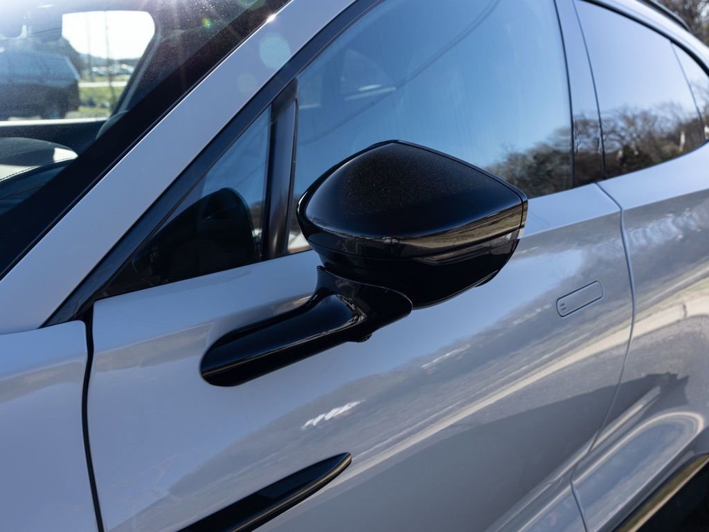 New 2026 Aston Martin DBX 707 image 19